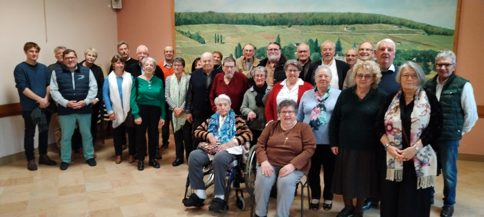 Photo de l'assemblée (merci à Jean-Jacques Belaud, correspondant du Bien Public)